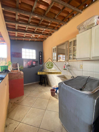 Imagem Casa com 3 Quartos à Venda, 840 m² em Unamar - Cabo Frio