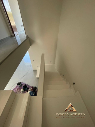 Imagem Casa com 3 Quartos à Venda, 200 m² em Caravelas - Ipatinga Imagem Casa com 3 Quartos à Venda, 200 m² em Caravelas - Ipatinga