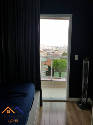 Imagem Sobrado com 3 Quartos à Venda, em Vila Scarpelli - Santo André Imagem Sobrado com 3 Quartos à Venda, em Vila Scarpelli - Santo André
