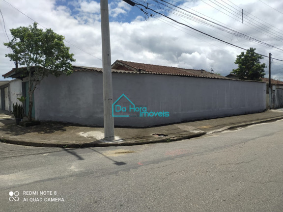Casa com 3 Quartos à Venda, 204 m² em Barigui - Mongaguá