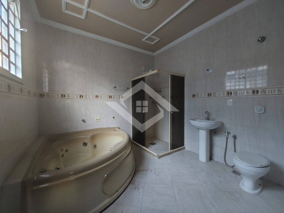Imagem Casa com 3 Quartos à Venda, em Campo Grande - Rio De Janeiro Imagem Casa com 3 Quartos à Venda, em Campo Grande - Rio De Janeiro