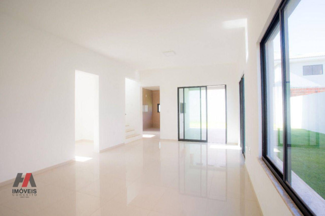 Imagem Casa com 4 Quartos à Venda, 183 m² em Lagoinha - Eusébio