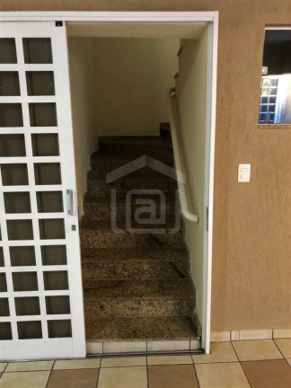 Imagem Casa com 3 Quartos à Venda, 250 m² em Jardim Das Hortências - Poços De Caldas