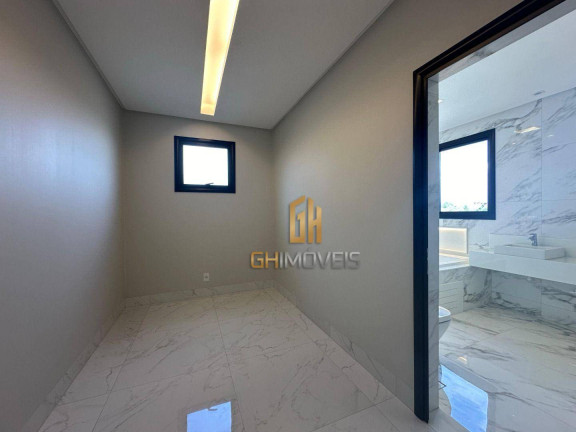 Imagem Sobrado com 6 Quartos à Venda, 332 m² em Setor Central - Goiânia