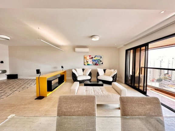 Imagem Imóvel com 3 Quartos à Venda, 150 m² em Moema - São Paulo