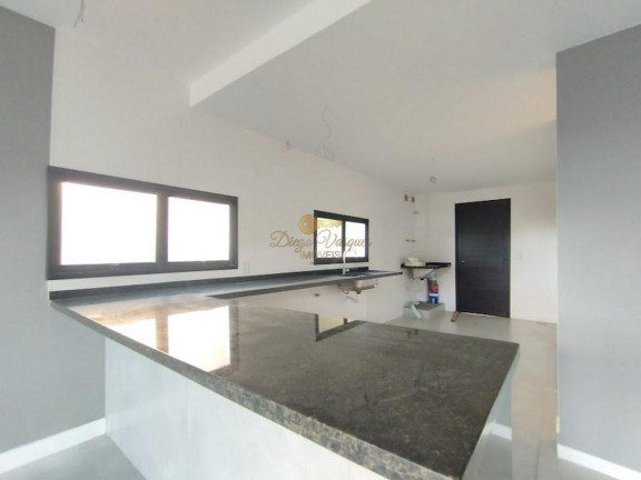 Imagem Casa com 4 Quartos à Venda, 160 m² em Albuquerque - Teresópolis Imagem Casa com 4 Quartos à Venda, 160 m² em Albuquerque - Teresópolis