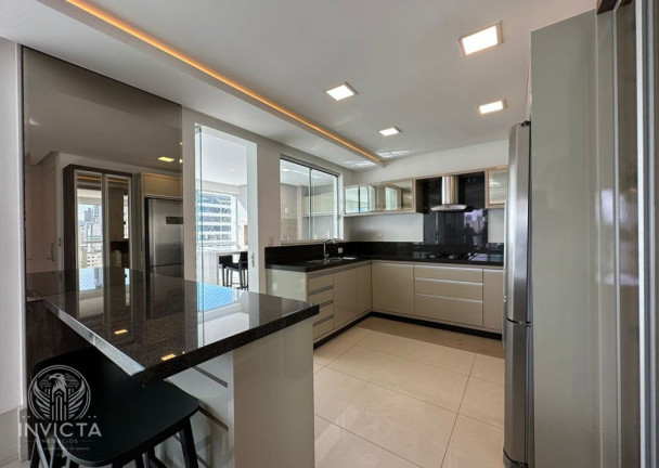 Imagem Apartamento com 3 Quartos à Venda, 151 m² em Centro - Balneário Camboriú