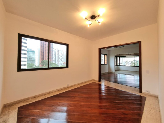 Imagem Imóvel com 4 Quartos à Venda, 236 m² em Vila Suzana - São Paulo Imagem Imóvel com 4 Quartos à Venda, 236 m² em Vila Suzana - São Paulo