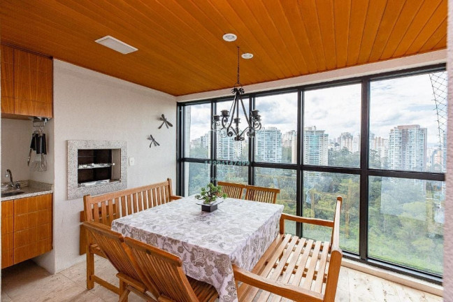 Imagem Apartamento com 3 Quartos à Venda, 215 m² em Panamby - São Paulo Imagem Apartamento com 3 Quartos à Venda, 215 m² em Panamby - São Paulo