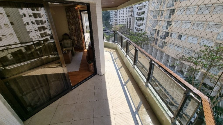 Imagem Apartamento com 3 Quartos à Venda, 165 m² em Pitangueiras - Guarujá Imagem Apartamento com 3 Quartos à Venda, 165 m² em Pitangueiras - Guarujá