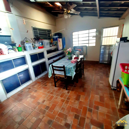 Imagem Casa com 2 Quartos à Venda, 211 m² em Vila Rami - Jundiaí Imagem Casa com 2 Quartos à Venda, 211 m² em Vila Rami - Jundiaí