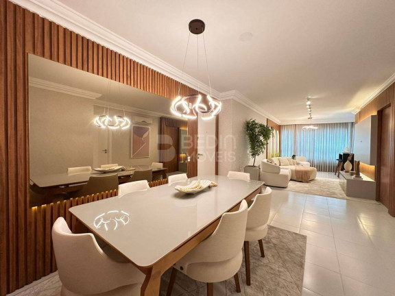 Imagem Apartamento com 3 Quartos à Venda, 110 m² em Centro - Balneário Camboriú Imagem Apartamento com 3 Quartos à Venda, 110 m² em Centro - Balneário Camboriú