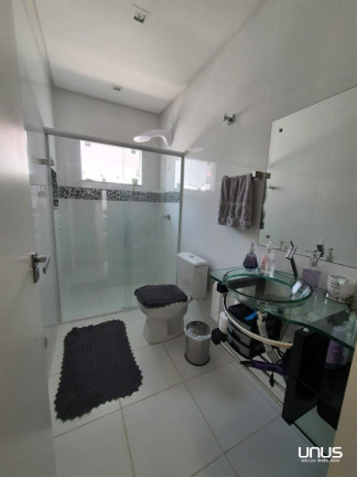 Imagem Casa com 3 Quartos à Venda, 180 m² em Sertão Do Maruim - São José