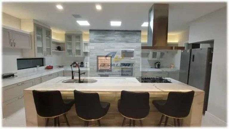 Imagem Casa com 4 Quartos à Venda, 334 m² em Altiplano Cabo Branco - João Pessoa