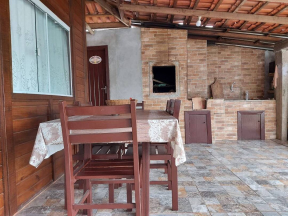 Imagem Casa com 3 Quartos à Venda, 80 m² em Centro - Balneário Barra Do Sul Imagem Casa com 3 Quartos à Venda, 80 m² em Centro - Balneário Barra Do Sul