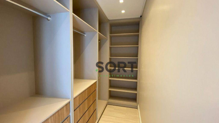 Imagem Apartamento com 4 Quartos para Alugar, 144 m² em Centro - Balneário Camboriú Imagem Apartamento com 4 Quartos para Alugar, 144 m² em Centro - Balneário Camboriú