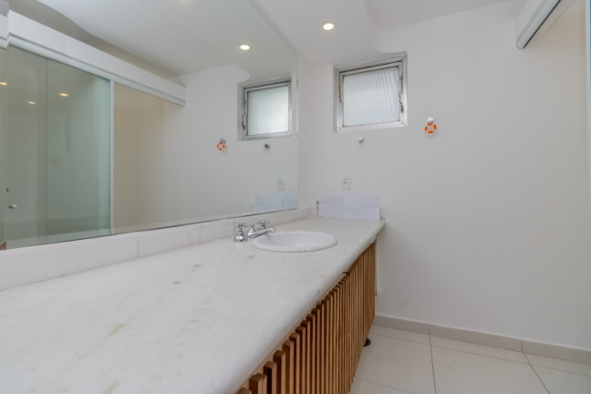 Foto do imóvel Apartamento com 3 Quartos à Venda, 206 m² em Higienópolis - São Paulo