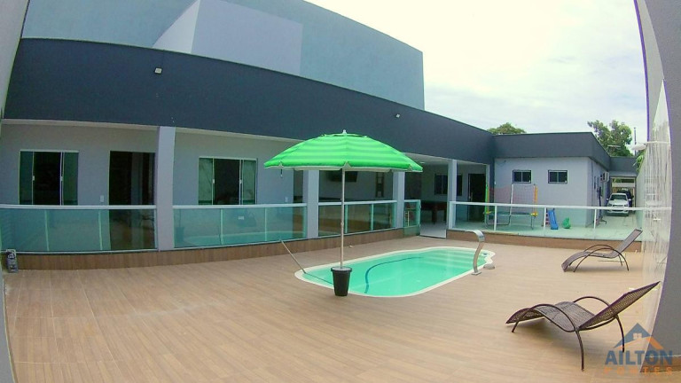 Casa com 4 Quartos à Venda, 190 m² em Santa Mônica - Guarapari