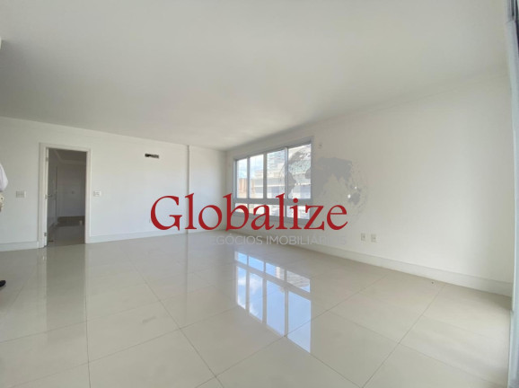 Imagem Imóvel com 3 Quartos à Venda, 220 m² em Pompéia - Santos Imagem Imóvel com 3 Quartos à Venda, 220 m² em Pompéia - Santos