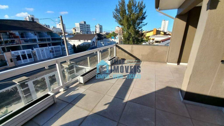 Imagem Sobrado com 3 Quartos à Venda, 166 m² em Centro - Tramandaí