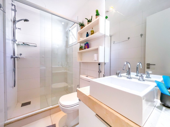 Imagem Imóvel com 3 Quartos à Venda, 170 m² em Petrópolis - Porto Alegre Imagem Imóvel com 3 Quartos à Venda, 170 m² em Petrópolis - Porto Alegre