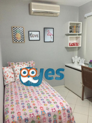 Imagem Casa com 3 Quartos à Venda, 300 m² em Centro - Feira De Santana Imagem Casa com 3 Quartos à Venda, 300 m² em Centro - Feira De Santana