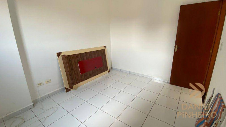 Imagem Apartamento com 1 Quarto à Venda, 54 m² em Vila Guilhermina - Praia Grande