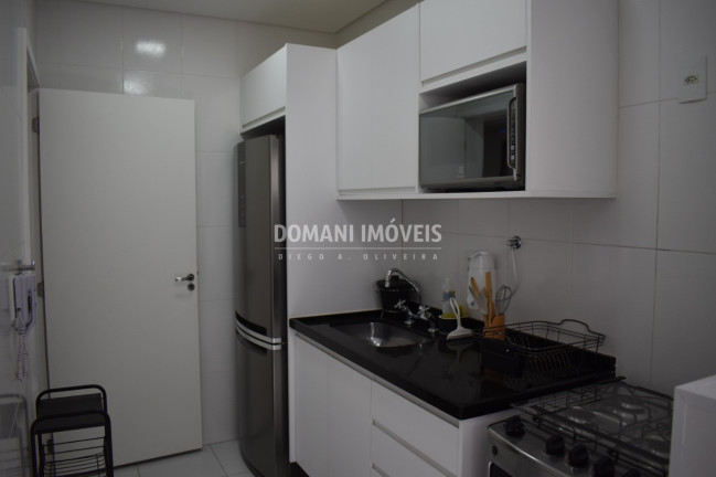 Imagem Imóvel com 3 Quartos à Venda, 101 m² em Região De Capivari - Campos Do Jordão