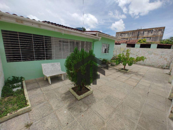 Casa com 4 Quartos à Venda, 520 m² em Bairro Novo - Olinda