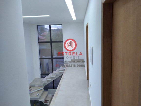 Casa com 3 Quartos à Venda, 212 m² em Loteamento Villa Branca - Jacareí