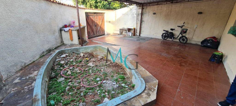 Imagem Casa com 4 Quartos à Venda, 362 m² em Campo Grande - Rio De Janeiro Imagem Casa com 4 Quartos à Venda, 362 m² em Campo Grande - Rio De Janeiro