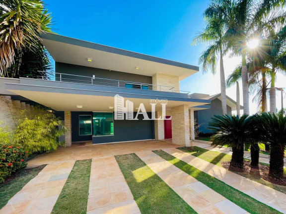 Casa com 4 Quartos à Venda, 400 m² em Golden Park Residence - Mirassol