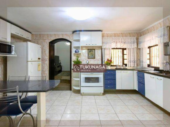 Imagem Casa com 3 Quartos à Venda, 300 m² em Vila Galvão - Guarulhos
