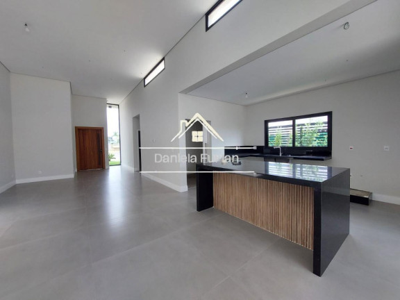 Imagem Casa de Condomínio com 3 Quartos à Venda, 239 m² em Condomínio Alphaville Nova Esplanada - Votorantim Imagem Casa de Condomínio com 3 Quartos à Venda, 239 m² em Condomínio Alphaville Nova Esplanada - Votorantim