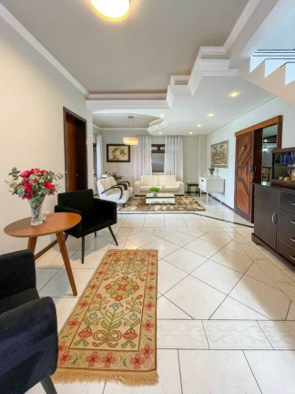 Imagem Casa com 4 Quartos à Venda, 290 m² em Xv De Novembro - Corupá