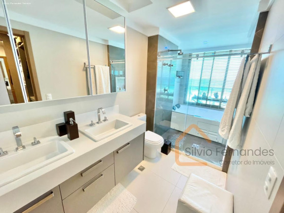 Imagem Apartamento com 4 Quartos à Venda, 242 m² em Jaguaribe - Salvador