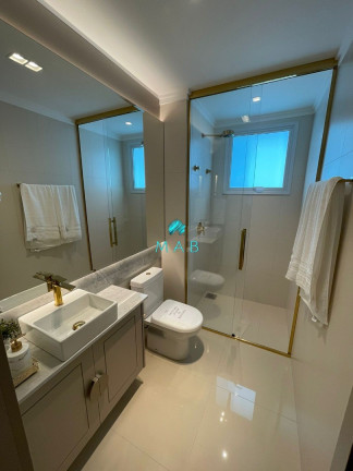 Imagem Apartamento com 4 Quartos à Venda, 168 m² em Centro - Balneário Camboriú Imagem Apartamento com 4 Quartos à Venda, 168 m² em Centro - Balneário Camboriú