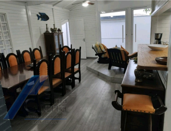 Imagem Casa com 5 Quartos à Venda, 230 m² em Toninhas - Ubatuba Imagem Casa com 5 Quartos à Venda, 230 m² em Toninhas - Ubatuba