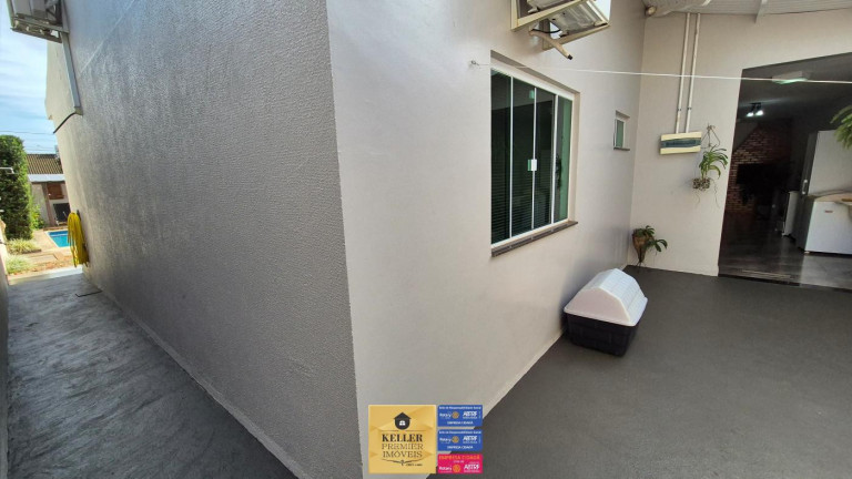 Imagem Casa com 2 Quartos à Venda, 147 m² em Jardim Bourbon - Foz Do Iguaçu Imagem Casa com 2 Quartos à Venda, 147 m² em Jardim Bourbon - Foz Do Iguaçu