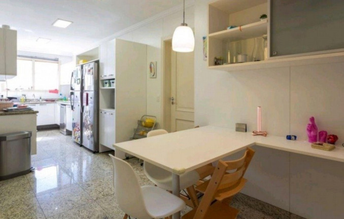 Imagem Imóvel com 4 Quartos à Venda, 208 m² em Itaim Bibi - São Paulo