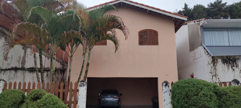 Foto do imóvel Casa de Condomínio com 3 Quartos à Venda, 160 m² em Jardim Ipês - Cotia