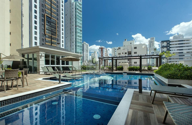 Imagem Apartamento com 3 Quartos à Venda, 128 m² em Centro - Balneário Camboriú Imagem Apartamento com 3 Quartos à Venda, 128 m² em Centro - Balneário Camboriú