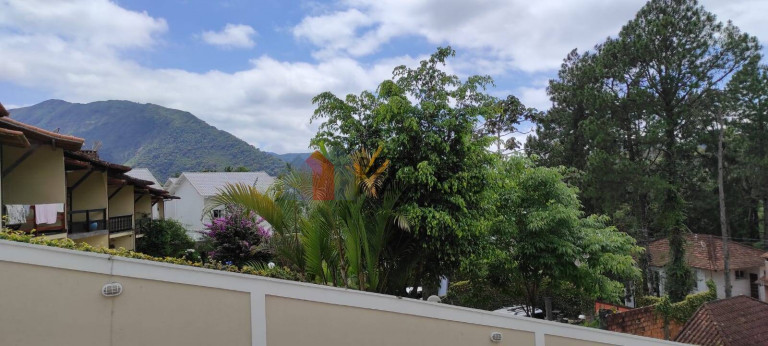 Casa com 2 Quartos à Venda, 71 m² em Granja Guarani - Teresópolis