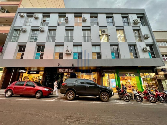 Sala Comercial à Venda, 40 m² em Centro - Santa Maria