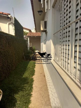 Imagem Casa com 3 Quartos à Venda, 195 m² em Vila Paraíba - Guaratinguetá