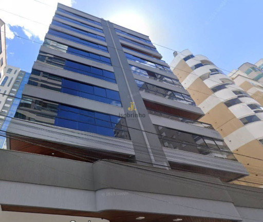 Apartamento com 3 Quartos para Temporada, 130 m² em Meia Praia - Itapema