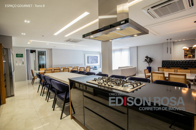 Imagem Apartamento com 3 Quartos à Venda, 101 m² em Centro - Florianópolis