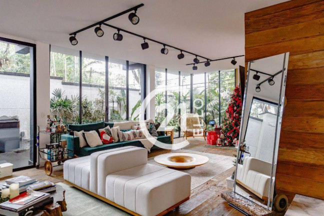 Imagem Casa com 5 Quartos à Venda ou Locação, 500 m² em Brooklin - São Paulo Imagem Casa com 5 Quartos à Venda ou Locação, 500 m² em Brooklin - São Paulo