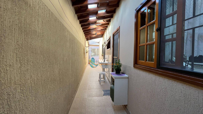 Imagem Casa com 3 Quartos à Venda, 190 m² em Santo Antônio - Louveira Imagem Casa com 3 Quartos à Venda, 190 m² em Santo Antônio - Louveira