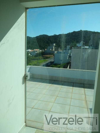 Imagem Casa com 3 Quartos à Venda, 130 m² em Ariribá - Balneário Camboriú